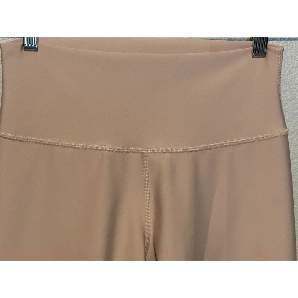 ALO Yoga Women Large Airlift High Waist Capri Crop Leggings Macadamia? Workout